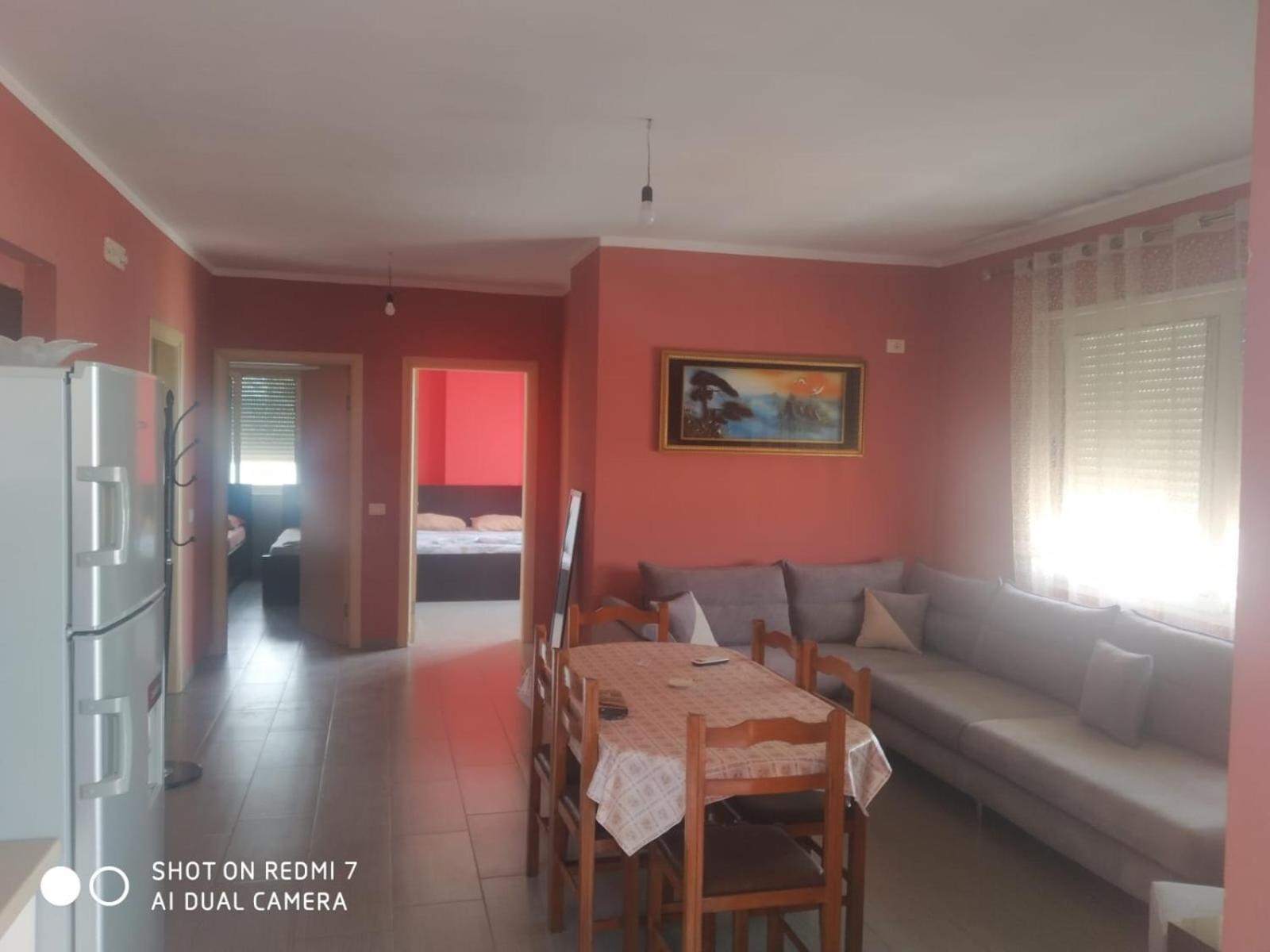 Maksimilian Apartament Durrës Kültér fotó
