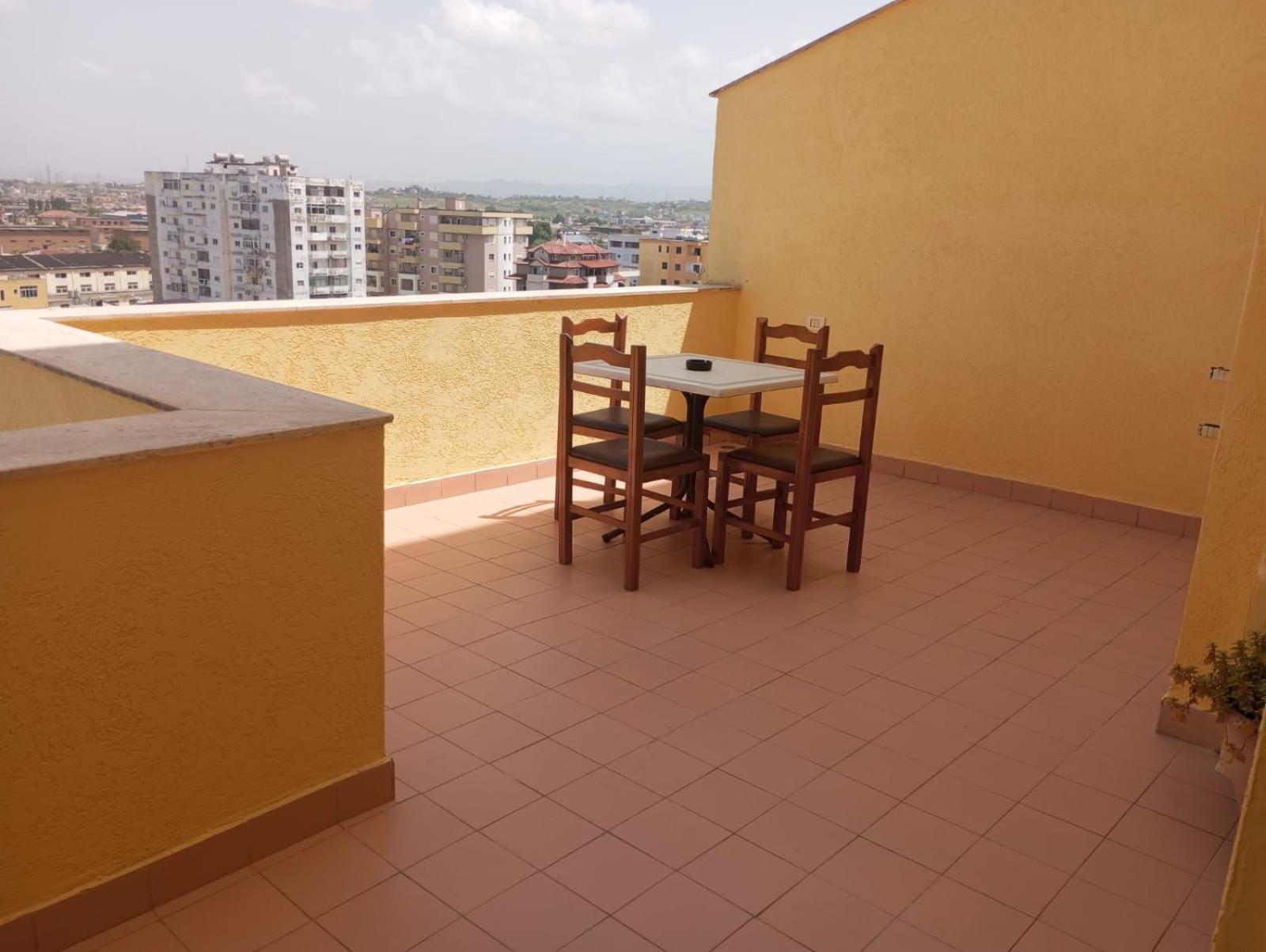 Maksimilian Apartament Durrës Kültér fotó