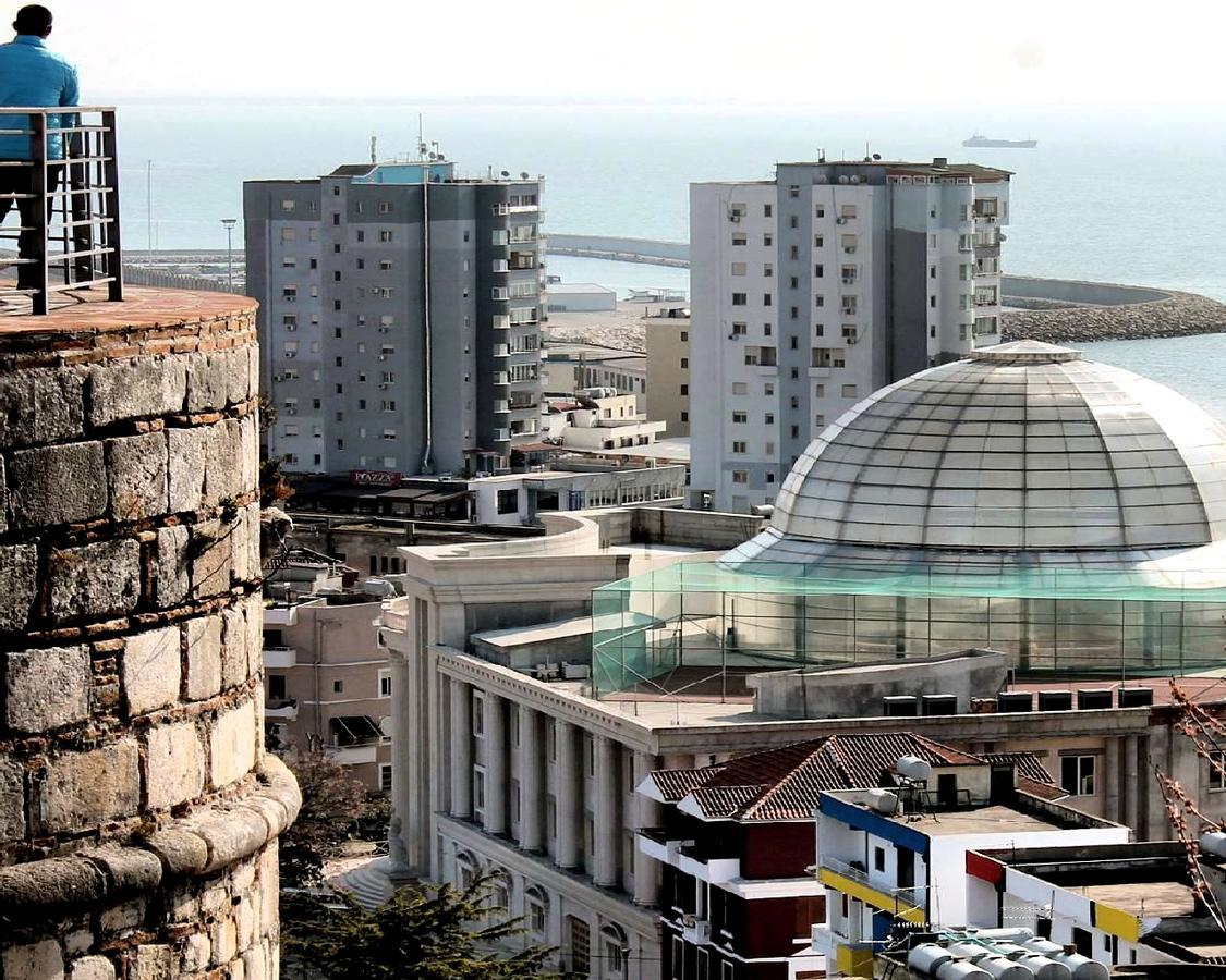 Maksimilian Apartament Durrës Kültér fotó